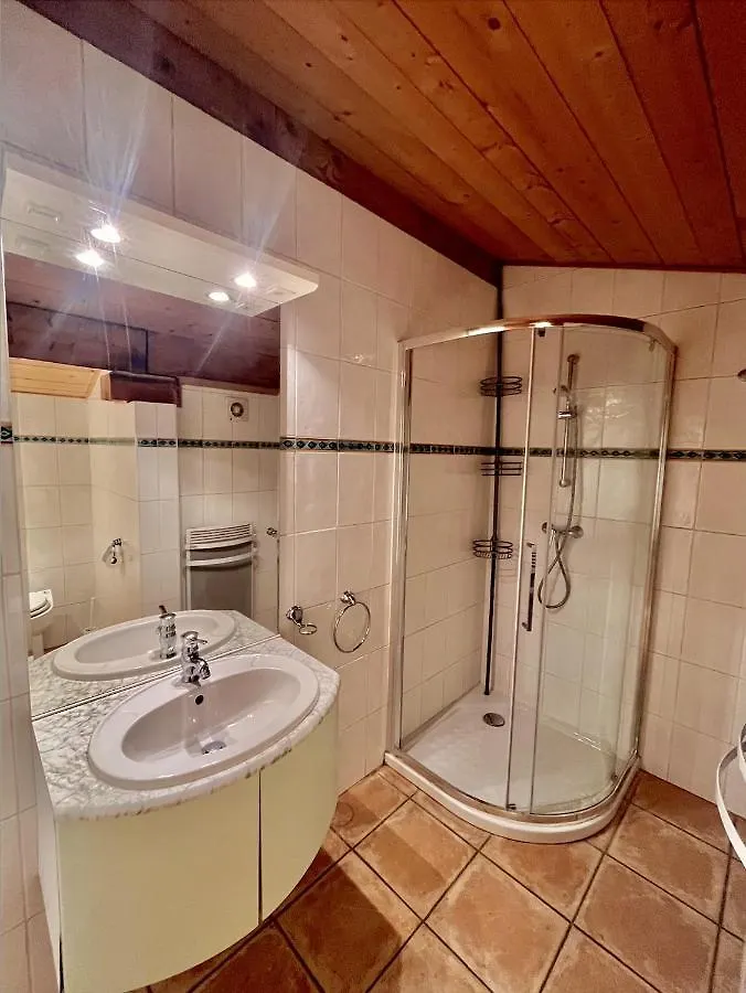 Residences Delavay Les Pistes Les Gets Apartment